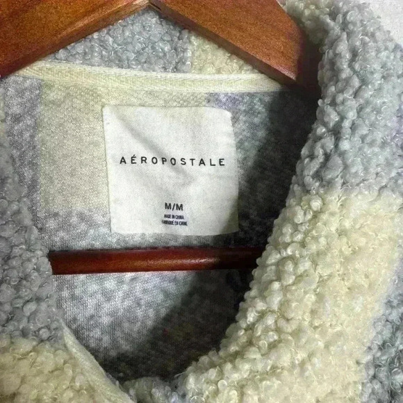 Aéropostale fleece  plaid jacket - Picture 3 of 3